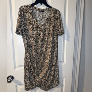 SHEIN Leopard Print V-Neck Mini Dress